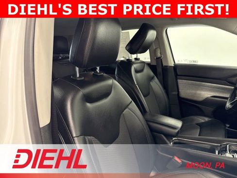 Used 2022 Jeep Compass Latitude w/ Convenience Group AWD/4WD image 13