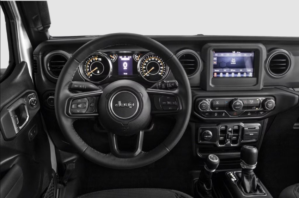 Used 2023 Jeep Wrangler Sport AWD/4WD image 4