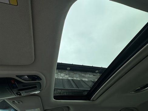 Used 2020 Subaru Legacy Limited w/ Popular Package #3 image 13