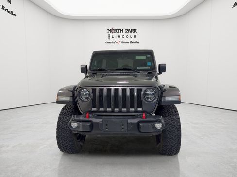 Used 2021 Jeep Wrangler Unlimited Rubicon AWD/4WD image 8