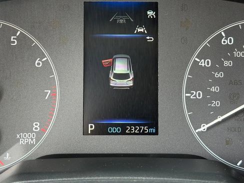 Used 2023 Toyota Corolla Cross LE AWD/4WD image 34