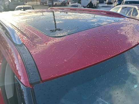 Used 2023 Ford Explorer Limited w/ Class IV Trailer Tow Package image 28