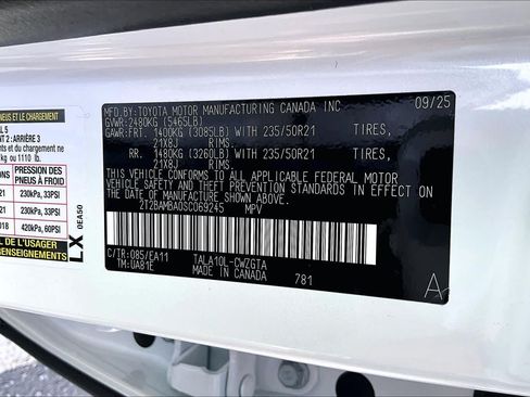 Used 2025 Lexus RX 350 Premium FWD image 33