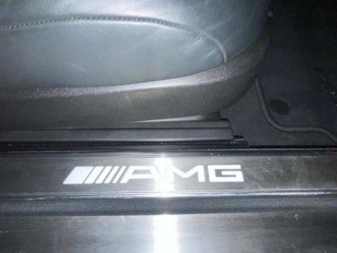 Used 2011 Mercedes-Benz CL 63 AMG image 15