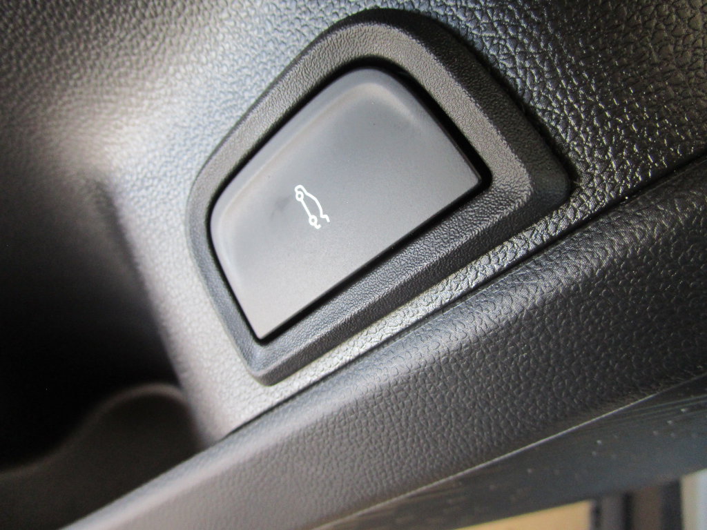 New 2027 GMC Terrain Elevation w/ Elevation Premium Package FWD image 24