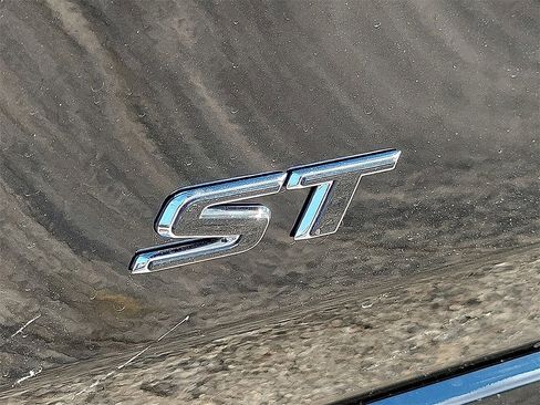 New 2026 Buick Encore GX Sport Touring w/ Comfort Package image 9