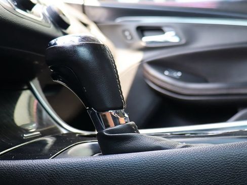 Used 2019 Chevrolet Impala Premier FWD image 50