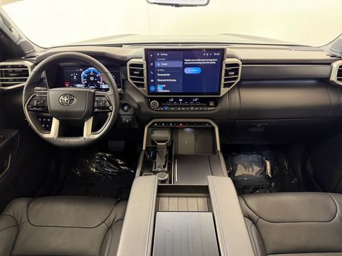 Used 2026 Toyota Tundra Platinum image 17