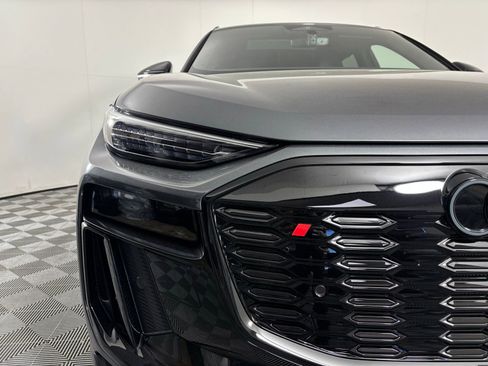 New 2027 Audi SQ6 e-tron Prestige AWD/4WD image 2