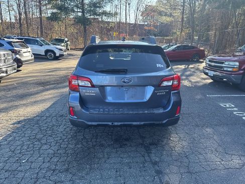 Used 2017 Subaru Outback 2.5i Limited image 5