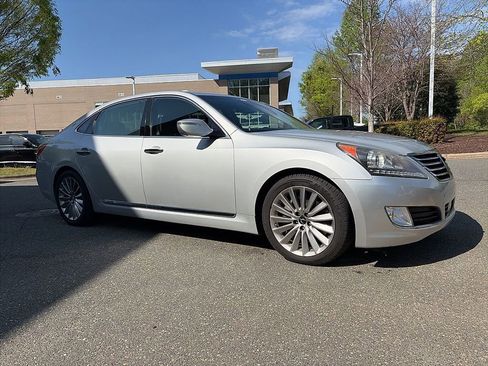 Used 2016 Hyundai Equus Ultimate image 2