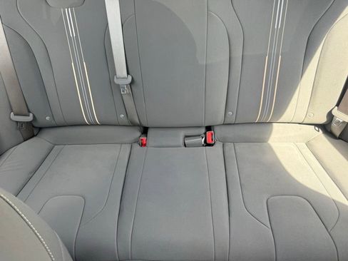 Used 2025 Hyundai Elantra Sport FWD image 30