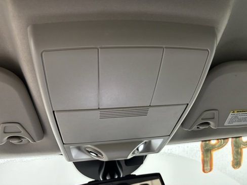 Used 2015 Dodge Journey Crossroad w/ Flexible Seating Group image 31