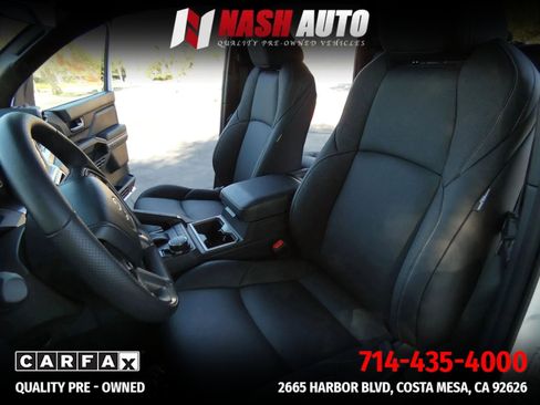 Used 2025 Toyota Tacoma TRD Sport AWD/4WD image 62