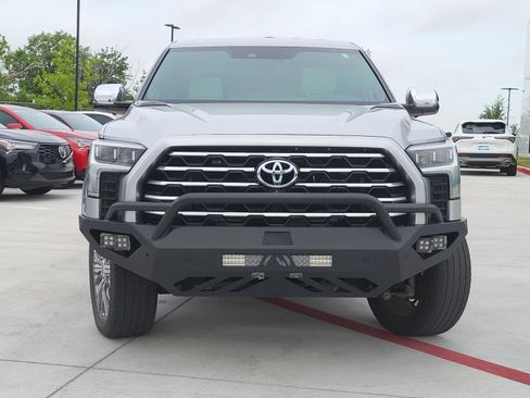Used 2023 Toyota Tundra Capstone AWD/4WD image 2