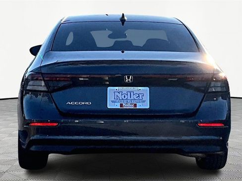 Used 2023 Honda Accord LX image 4