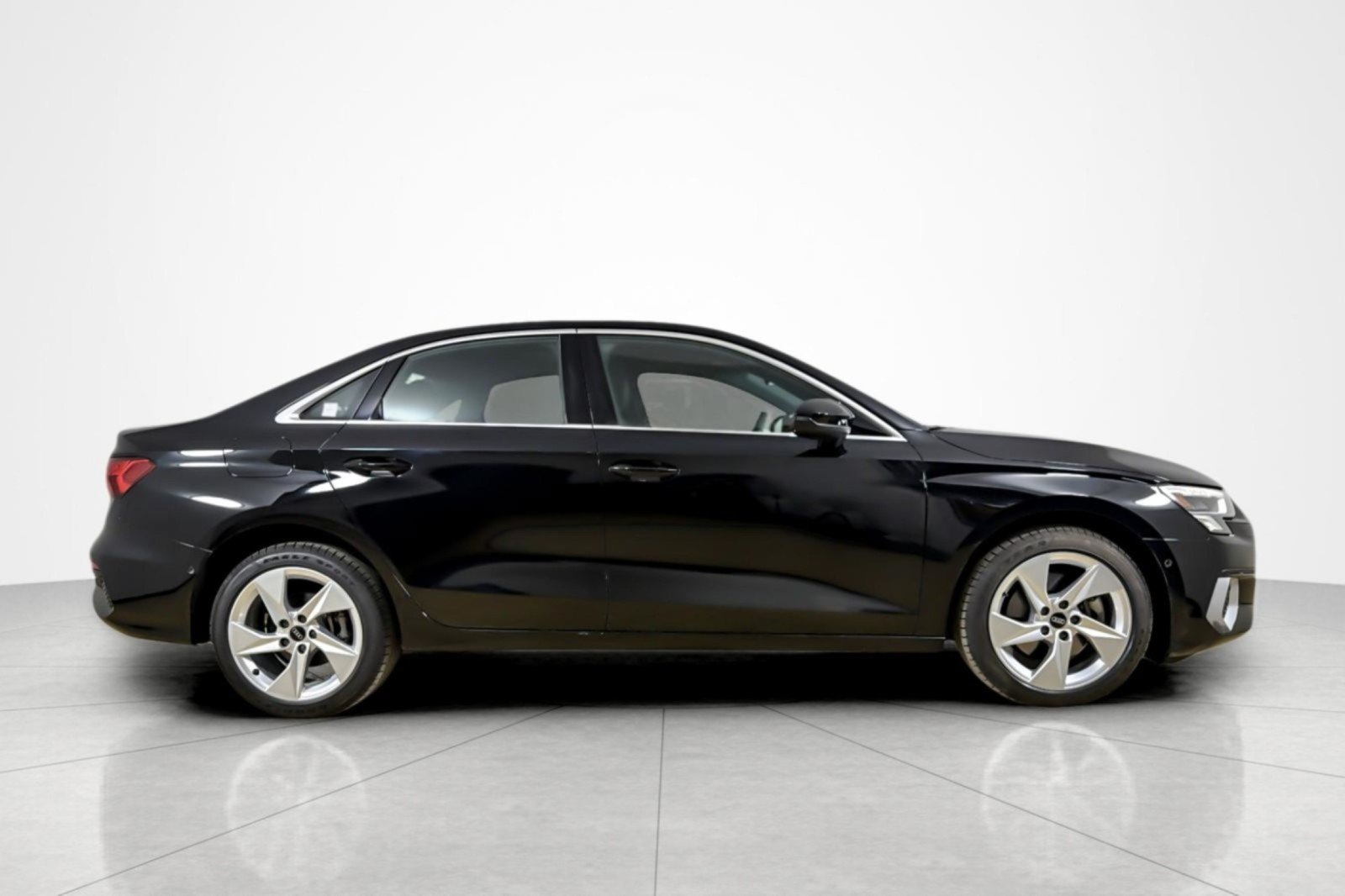 Used 2023 Audi A3 2.0T Premium w/ Convenience Package AWD/4WD image 6