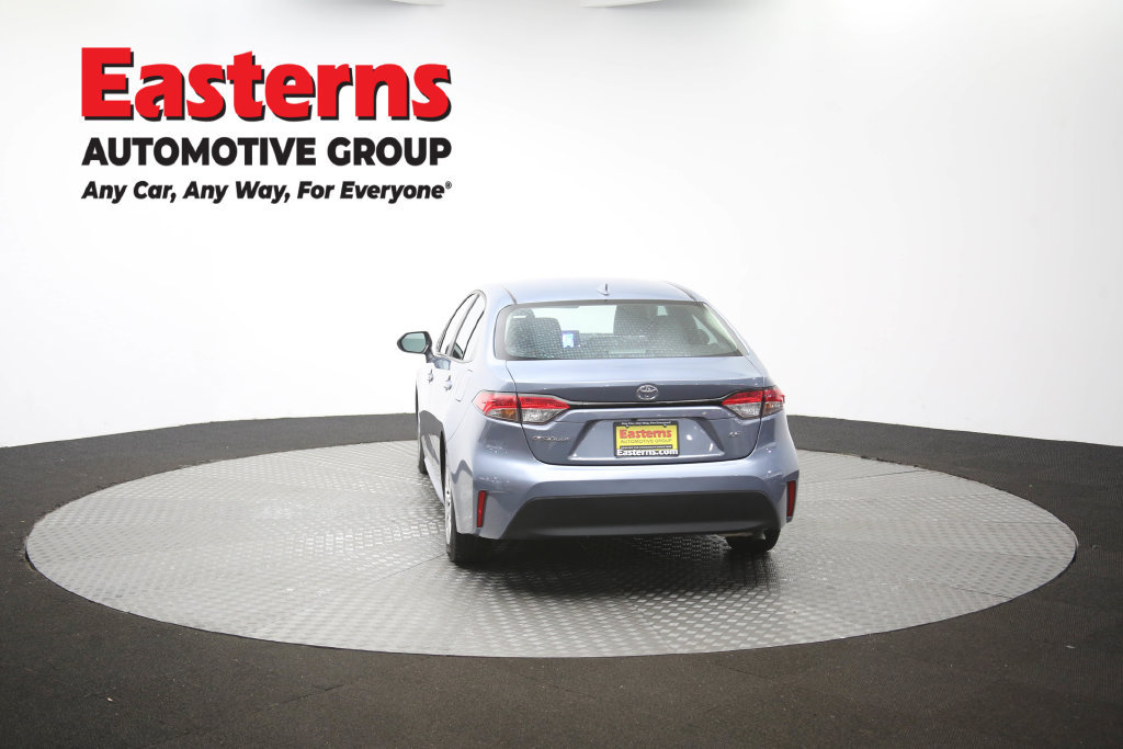 Used 2025 Toyota Corolla LE FWD image 38