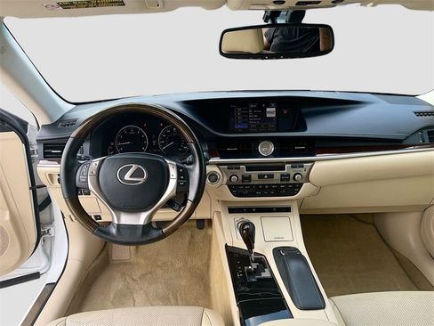 Used 2015 Lexus ES 350 image 22