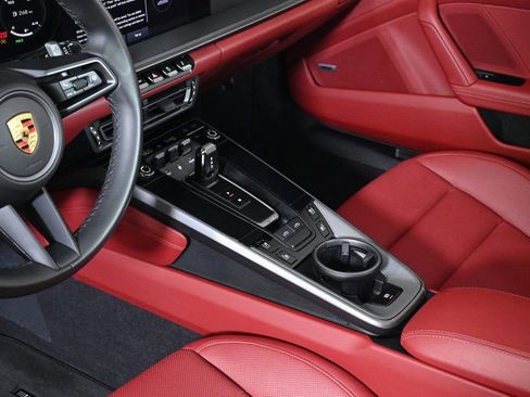 Certified 2024 Porsche 911 Targa 4S image 16