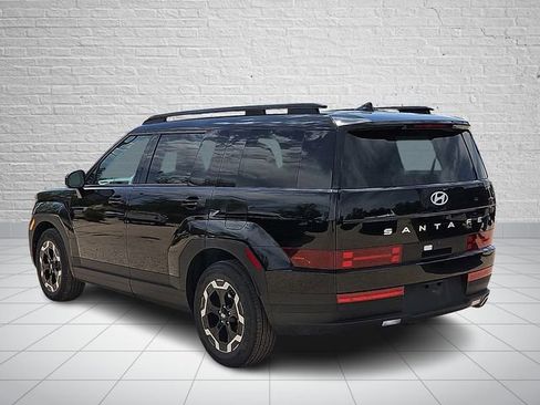 Used 2026 Hyundai Santa Fe SEL FWD image 3