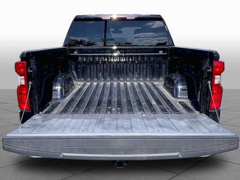 Used 2023 Chevrolet Silverado 1500 LT AWD/4WD image 34