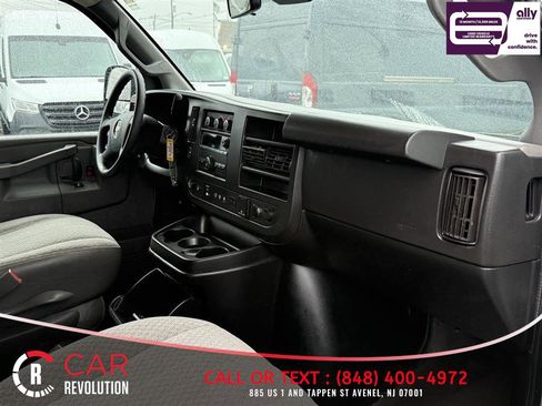 Used 2019 Chevrolet Express 3500 LT w/ LT Preferred Equipment Group image 27