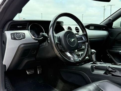 Used 2016 Ford Mustang GT Premium RWD image 23