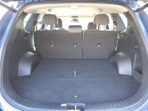 Used 2023 Hyundai Santa Fe SEL image 9