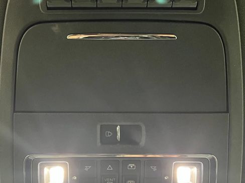 Used 2025 Ford F350 Platinum AWD/4WD image 42