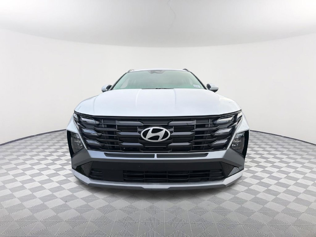 Used 2025 Hyundai Tucson SEL FWD image 2