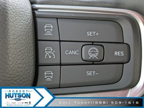 New 2026 Jeep Grand Wagoneer Limited AWD/4WD image 23