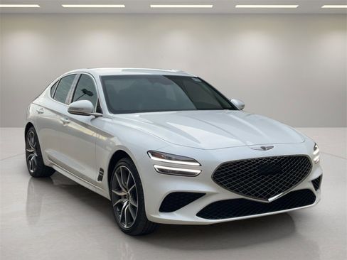 New 2026 Genesis G70 2.5T image 7