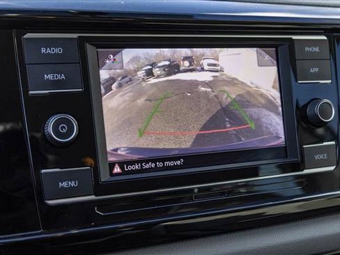 Used 2023 Volkswagen Taos S image 18