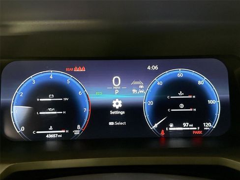 Certified 2024 Toyota Tacoma TRD Sport image 20