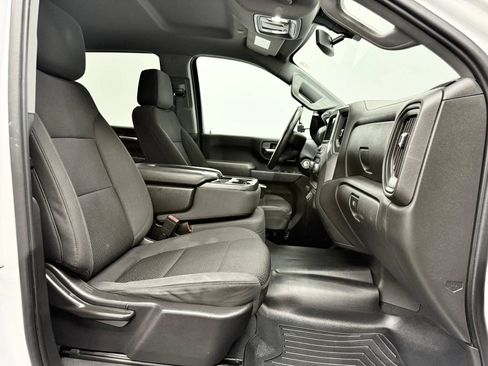 Used 2023 Chevrolet Silverado 2500 Custom w/ Custom Convenience Package AWD/4WD image 16