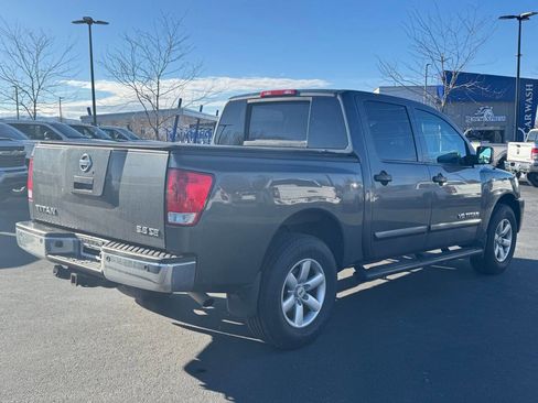 Used 2009 Nissan Titan SE w/ SE Drivers Convenience Pkg image 7