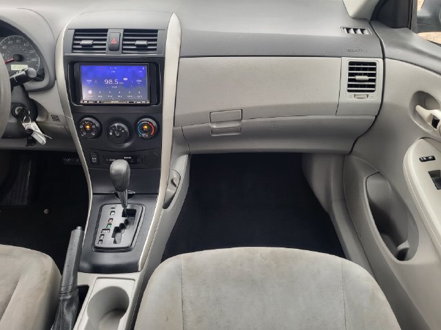 Used 2009 Toyota Corolla LE FWD image 27