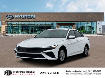New 2026 Hyundai Elantra SE