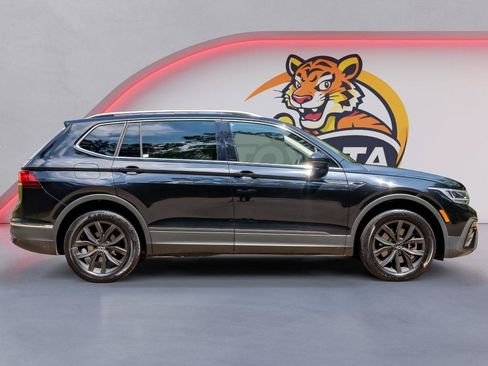 Used 2024 Volkswagen Tiguan Wolfsburg Edition AWD/4WD image 4