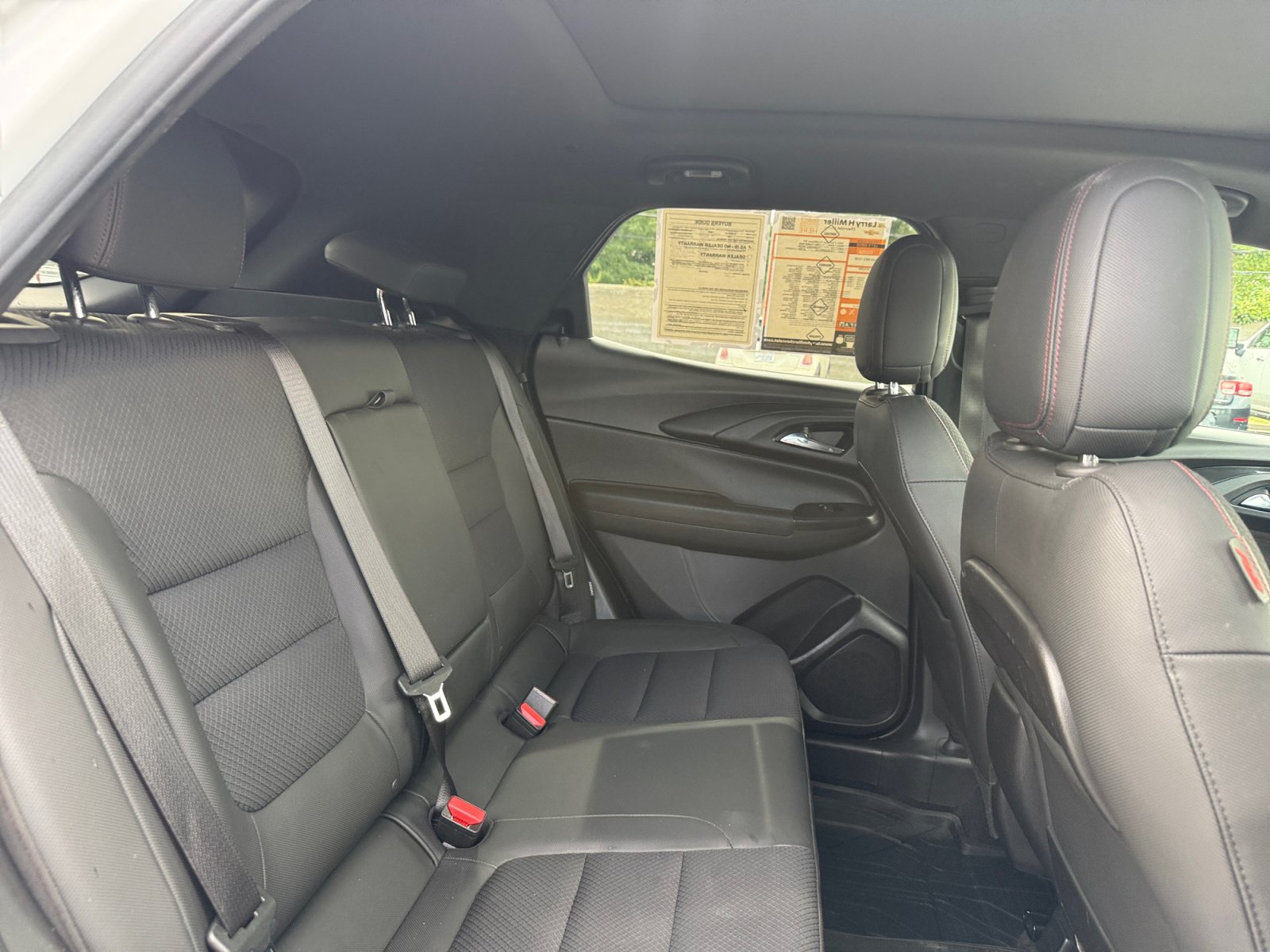 Used 2021 Chevrolet TrailBlazer RS w/ Sun and Liftgate Package AWD/4WD image 16