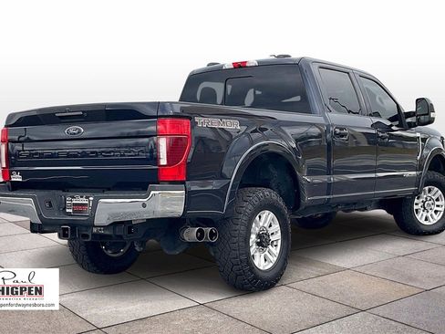 Used 2021 Ford F250 Lariat w/ Tremor Off-Road Package image 12