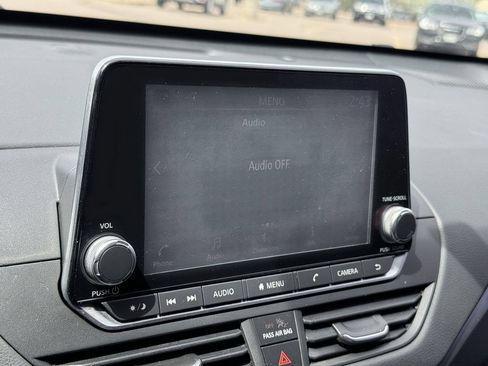 Used 2020 Nissan Altima 2.5 S FWD image 20