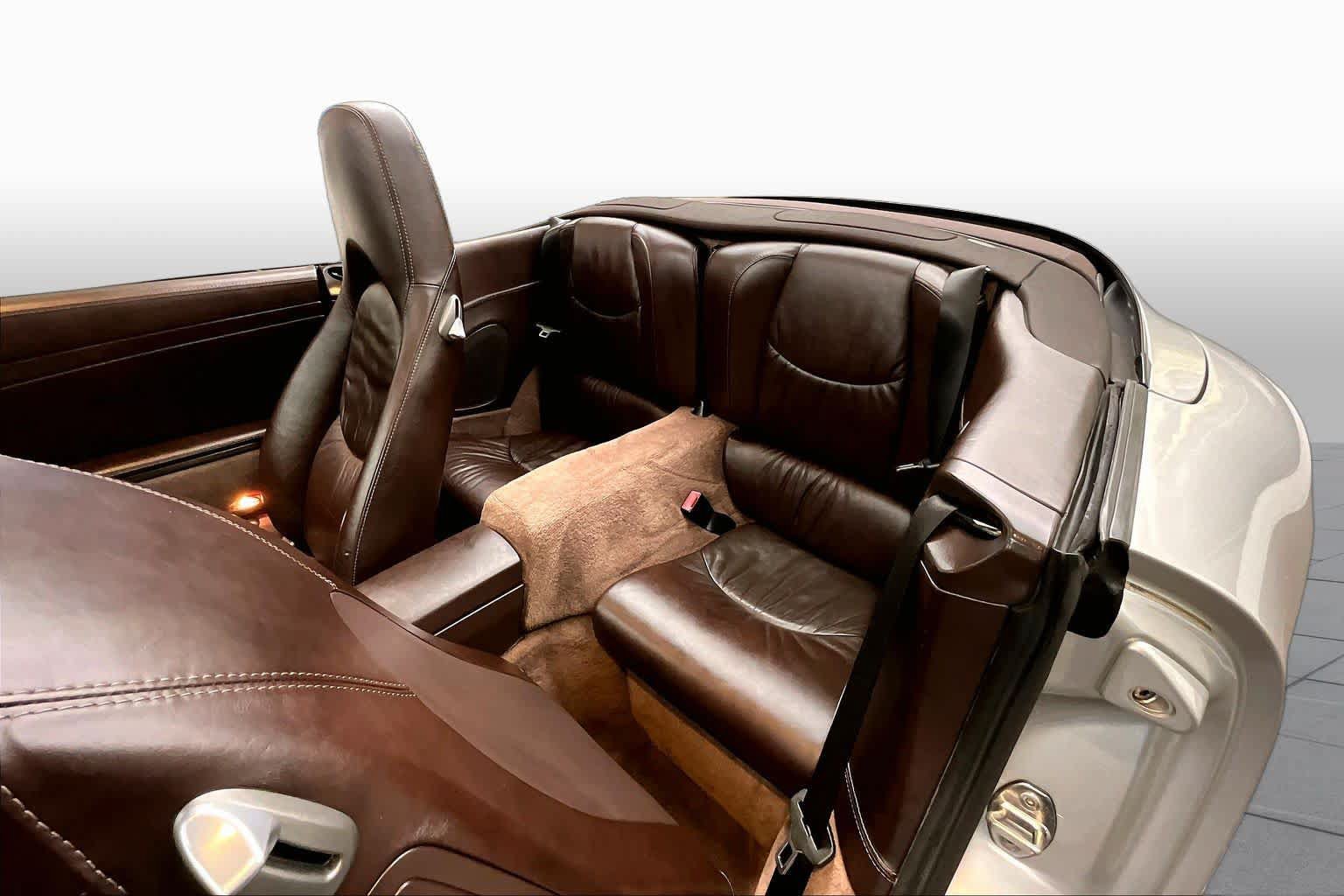 Used 2006 Porsche 911 Carrera RWD image 18