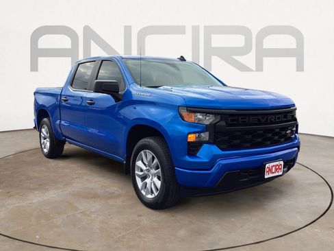 Used 2025 Chevrolet Silverado 1500 Custom image 7