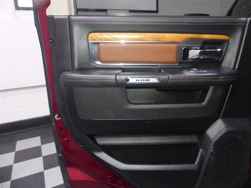 Used 2018 RAM 1500 Laramie Longhorn w/ Convenience Group image 24