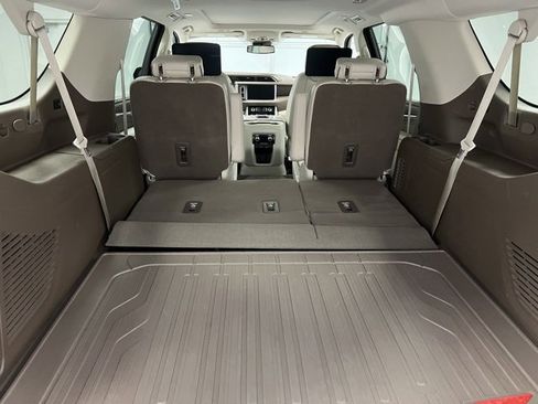 Used 2023 GMC Yukon XL Denali image 53