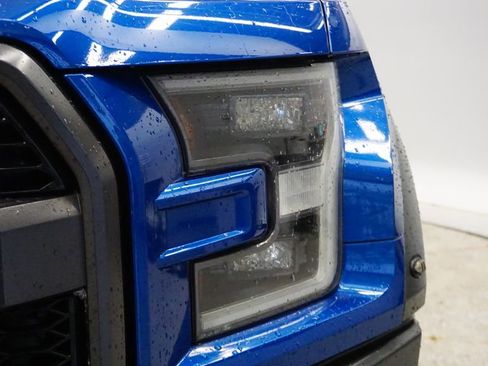 Used 2018 Ford F150 Raptor w/ Equipment Group 802A Luxury image 12