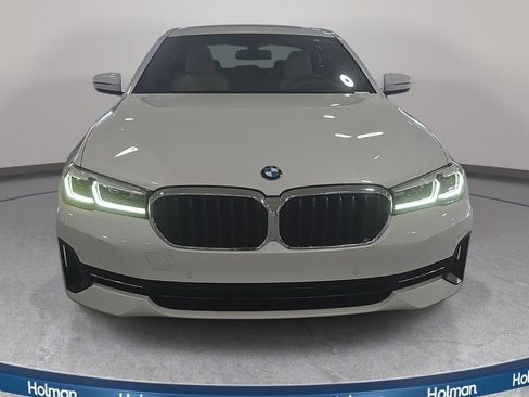 Certified 2023 BMW 530i w/ Premium Package RWD image 2