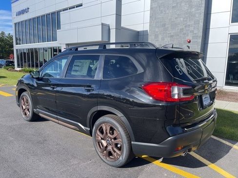New 2025 Subaru Ascent Bronze Edition image 8